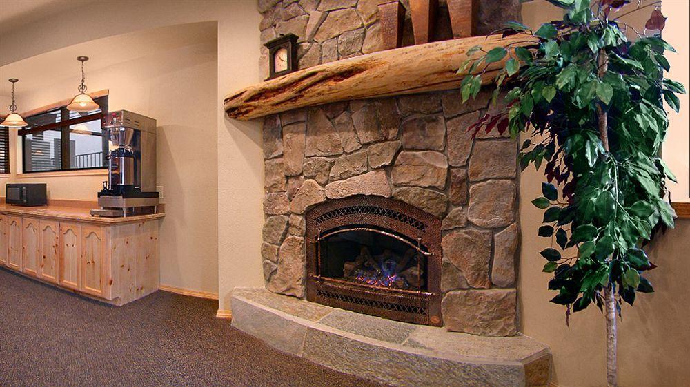 Lodge Tahoe Lakeshore &