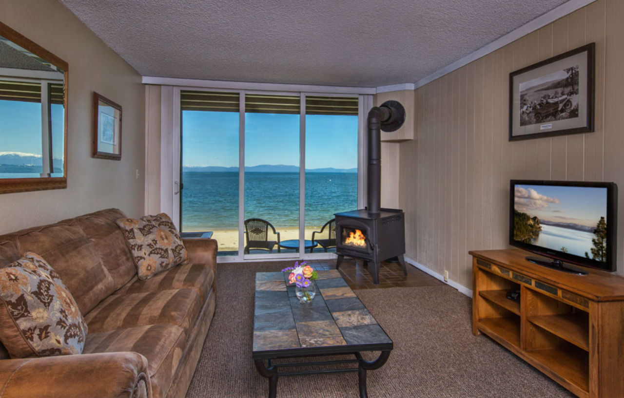 Tahoe Lakeshore & Alojamento de Turismo Selvagem *